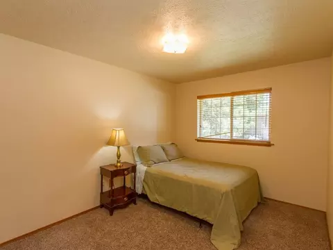 405 E Shenandoah Dr, Spokane, WA 99208 photo 9