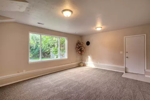 2312 E 48th Ave, Spokane, WA 99223 photo 3