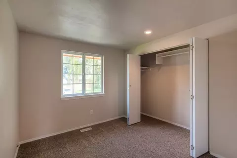 2312 E 48th Ave, Spokane, WA 99223 photo 13