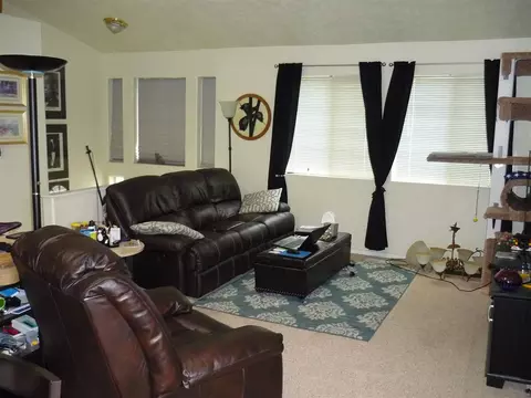 912 E Jackson Ave, Spokane, WA 99207 photo 6