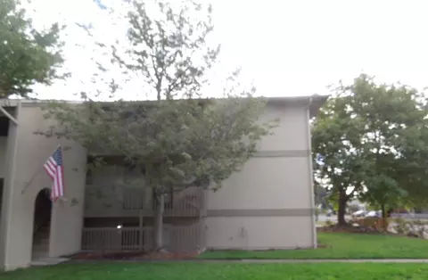 2527 E Pacific, Spokane, WA 99202 photo 2