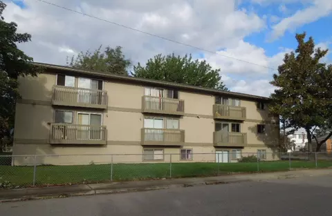2527 E Pacific, Spokane, WA 99202 photo 1