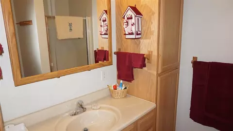 1702 E Sanson Ave, Spokane, WA 99207 photo 16