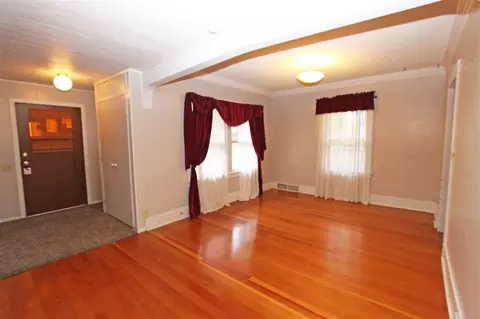 225 E 29th Ave, Spokane, WA 99203 photo 2