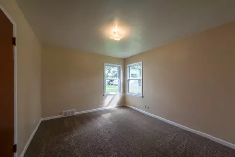 727 E 43rd Ave, Spokane, WA 99203 photo 11