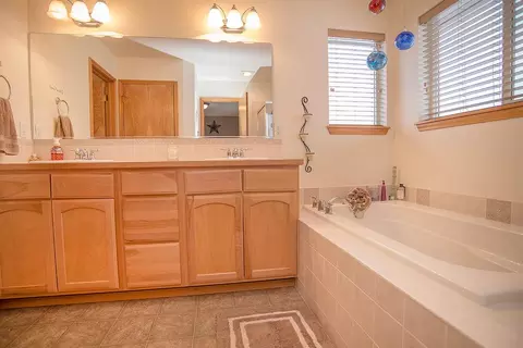 5224 E Whitehall Ln, Colbert, WA 99005 photo 15