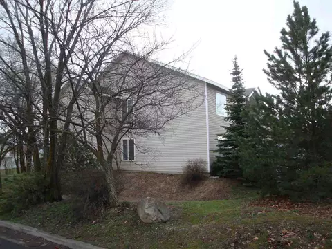 3222 N Cook St, Spokane, WA 99207 photo 2