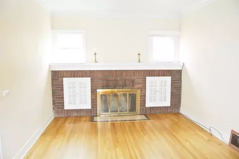 922 Ermina Ave, Spokane, WA 99207 photo 2