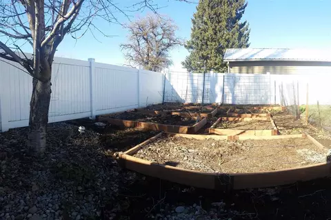 225 N Main St, Spangle, WA 99031 photo 6