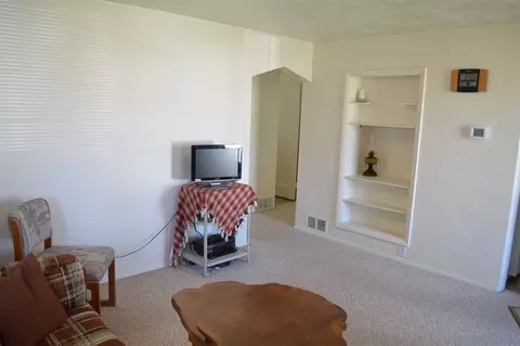 708 Everett Ave, Spokane, WA 99207 photo 4
