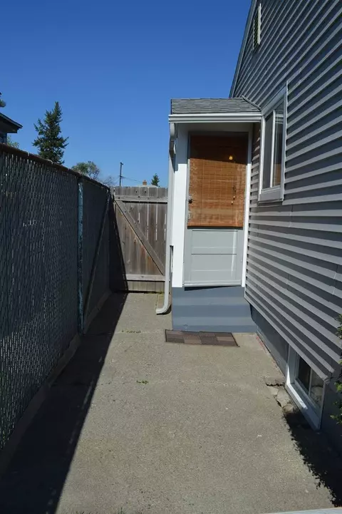 708 Everett Ave, Spokane, WA 99207 photo 16