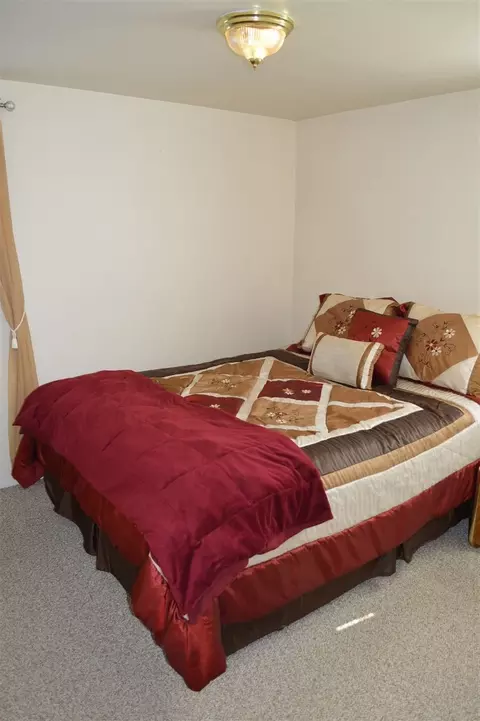 708 Everett Ave, Spokane, WA 99207 photo 8