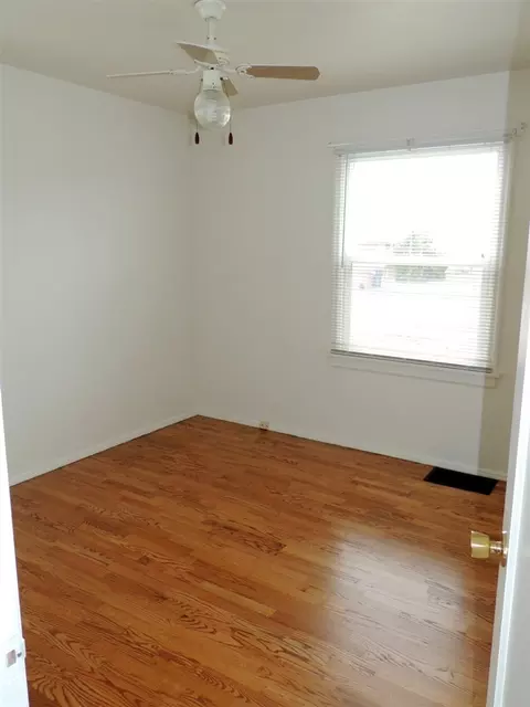 518 E Central Ave, Spokane, WA 99208 photo 6