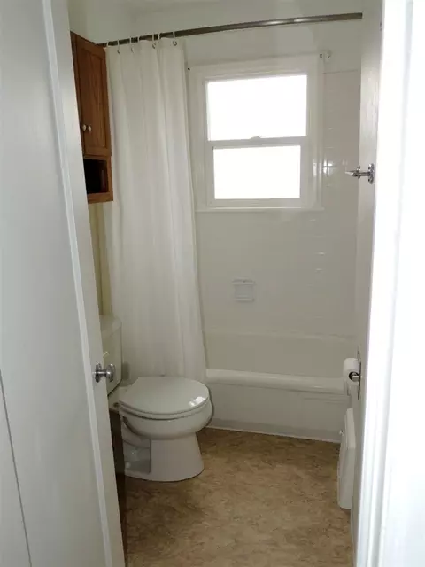 518 E Central Ave, Spokane, WA 99208 photo 7
