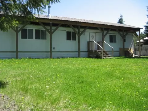 972 Larch Ln, Cusick, WA 99119 photo 1