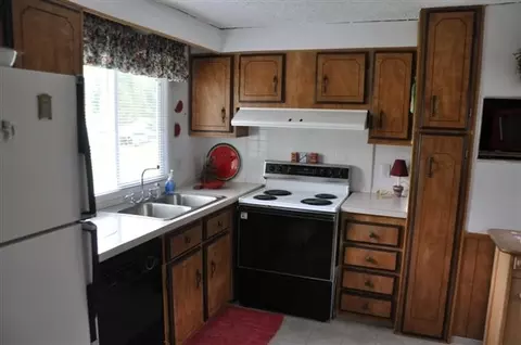 972 Larch Ln, Cusick, WA 99119 photo 9