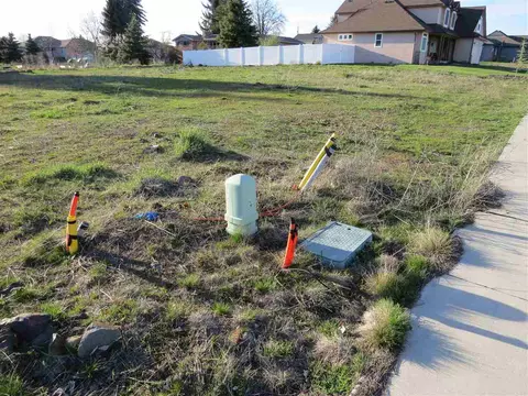 7513 N E St, Spokane, WA 99208 photo 2