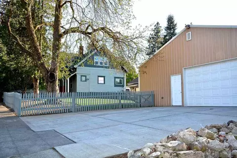 1427 E 16th Ave, Spokane, WA 99203 photo 16