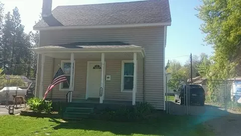2714 E 6th Ave, Spokane, WA 99202 photo 1