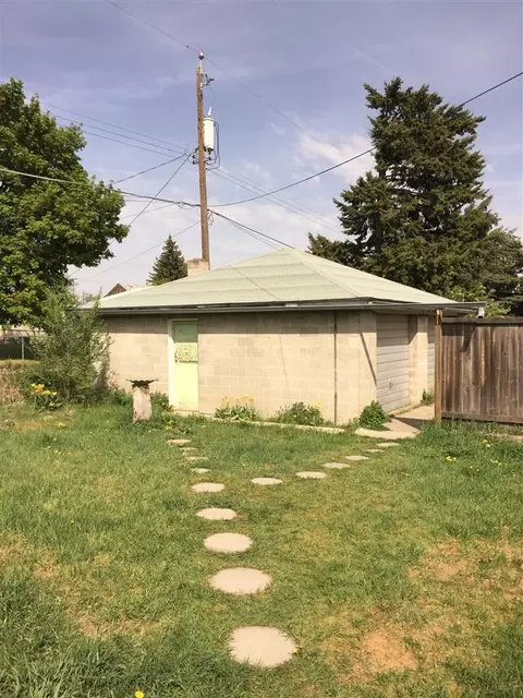 1923 E Central Ave, Spokane, WA 99207 photo 6