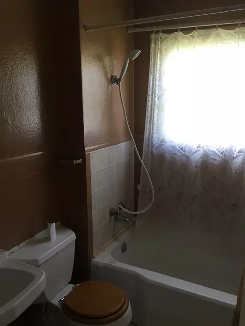 1923 E Central Ave, Spokane, WA 99207 photo 9