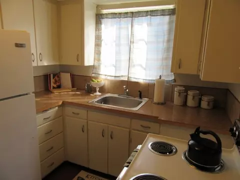 2211 E Marshall Ave, Spokane, WA 99207 photo 11