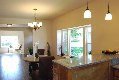 711 E 32nd Ave, Spokane, WA 99203 photo 8