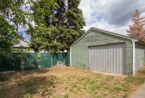 1008 E Olympic Ave, Spokane, WA 99207 photo 13