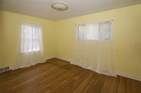 1008 E Olympic Ave, Spokane, WA 99207 photo 8