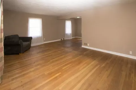 1008 E Olympic Ave, Spokane, WA 99207 photo 3