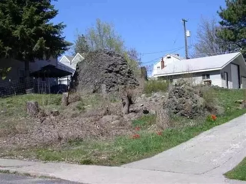 327 E 11th Ave, Spokane, WA 99203 photo 1