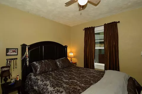 1427 Everett Ave, Spokane, WA 99207 photo 10