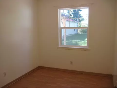 1019 E 36th Ave, Spokane, WA 99203 photo 12