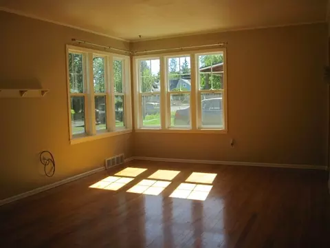 1019 E 36th Ave, Spokane, WA 99203 photo 6