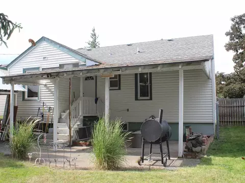 1208 E 38th, Spokane, WA 99203 photo 16
