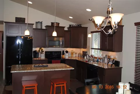 13619 E Olympic Ave, Spokane Valley, WA 99216 photo 2