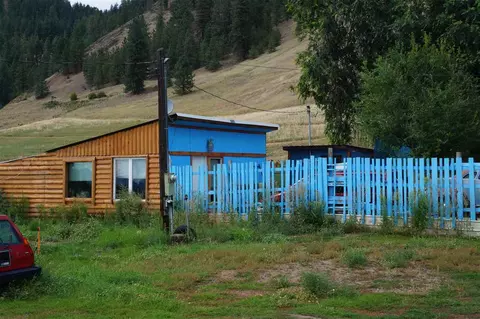 925 E 3rd Ave, Kettle Falls, WA 99141 photo 4
