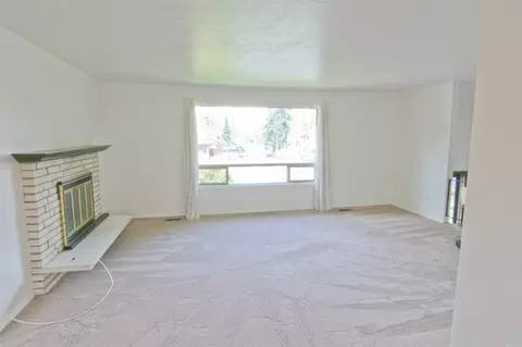822 E Pine Tree Dr, Spokane, WA 99208 photo 9