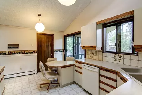 11006 E 28th Ave, Spokane Valley, WA 99206 photo 7