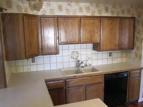 11308 E 6th Ave, Spokane, WA 99206 photo 7