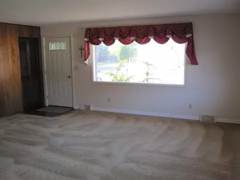 11308 E 6th Ave, Spokane, WA 99206 photo 2