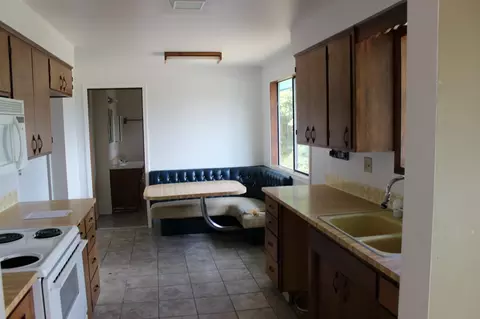 11311 E 10th Ave, Spokane Valley, WA 99206 photo 4