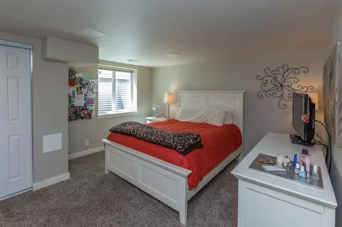 1112 E 39th Ave, Spokane, WA 99203 photo 12
