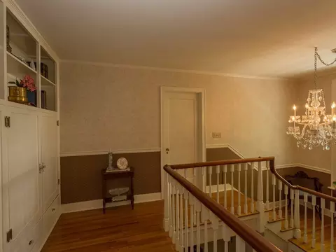816 E Overbluff Rd, Spokane, WA 99203 photo 11