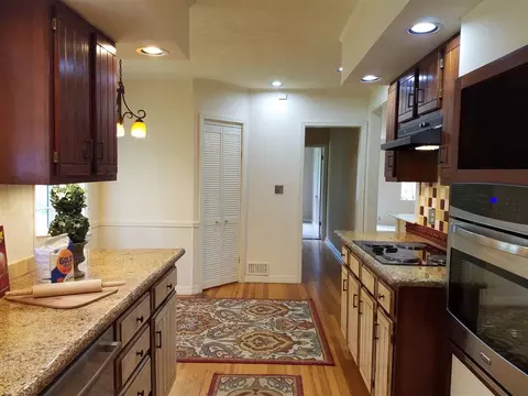 1605 E 20th Ave, Spokane, WA 99203 photo 7
