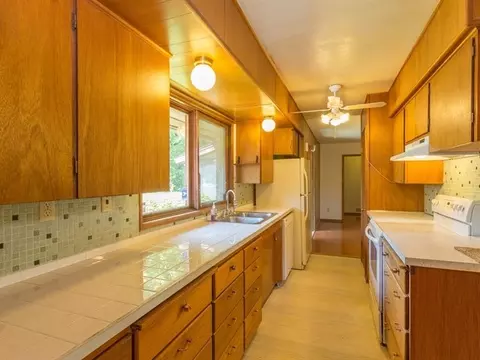 3001 E 12th Ave, Spokane, WA 99202 photo 8