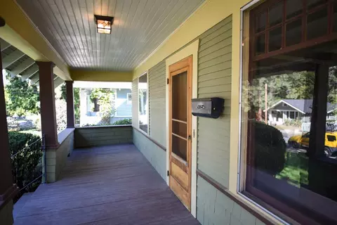 904 E 9th Ave, Spokane, WA 99202 photo 4