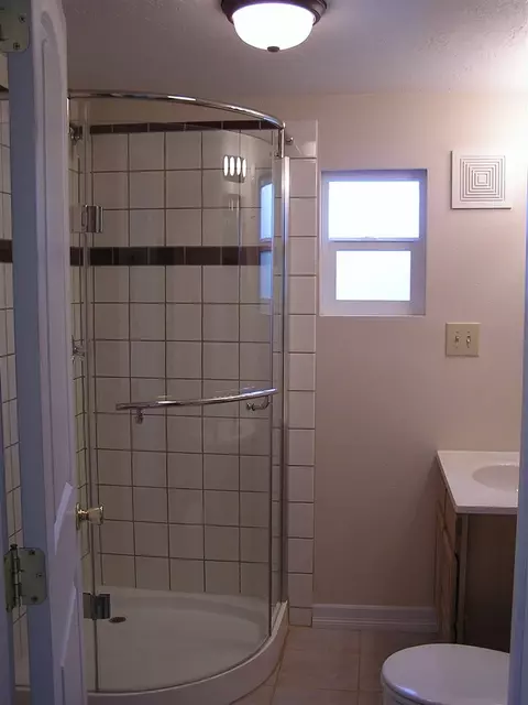 1215 E North Ave, Spokane, WA 99207 photo 8