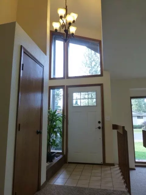 214 E St Thomas Moore Way, Spokane, WA 99208 photo 2