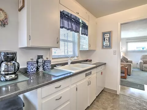 3008 E Nora Ave, Spokane, WA 99207 photo 6